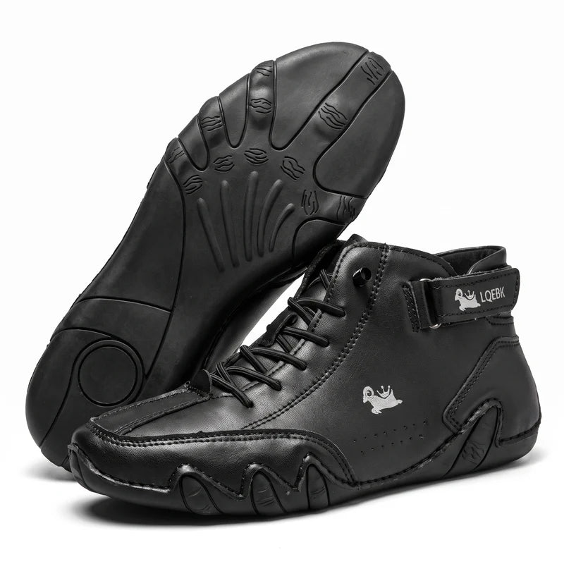 Barevo orthopädische Schuhe in Schwarz – Seitenansicht und Sohle