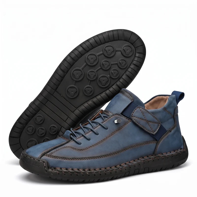 MayFit Slip Slip-on-Sneaker in Blau – Seitenansicht und Sohle