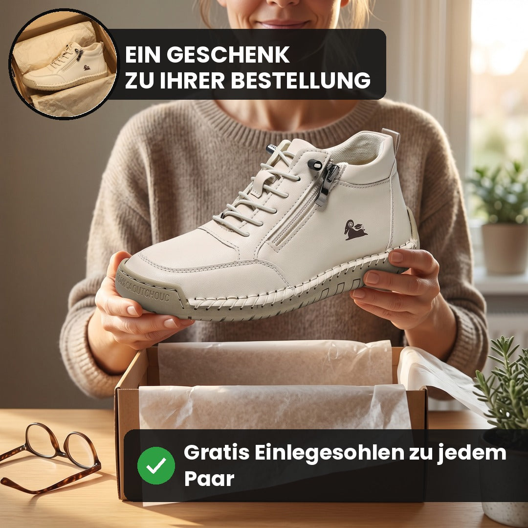 Frau packt einen cremefarbenen MayFit Zip aus dem Karton aus
